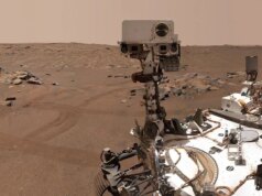 Il rover della NASA trova per la prima volta cristalli luminosi simili a rubini su Marte