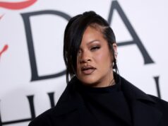‘Ci stanno sparando’: Rihanna descrive il momento terrificante in cui sono stati sparati degli spari nella sua casa di Beverly Hills