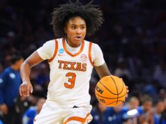 Harmon guida il Texas sul Kentucky, in un altro Elite Eight