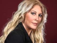 La vincitrice del Grande Fratello francese Loana Petrucciani è stata trovata morta in casa all’età di 48 anni