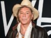 Mickey Rourke è stato cacciato legalmente di casa dopo aver dovuto pagare 60.000 dollari di affitto non pagato