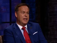 Peter Jones di Dragons’ Den lancia un severo avvertimento all’imprenditore che ha speso in modo scioccante £ 400.000 per affari