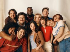 Il produttore principale di SNL UK James Longboard: “Abbiamo bisogno di commedia più che mai in questo mondo difficile”