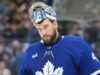 Woll dei Maple Leafs costretto a partire dopo che Stolarz si è infortunato nel riscaldamento
