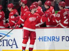 Dylan Larkin dei Pink Wings ritorna per la grande partita contro i Senators