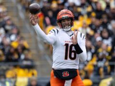 Il QB Joe Flacco torna ai Bengals con un contratto di un anno
