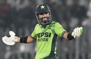 La risposta scioccante di Mohammad Rizwan mentre il giornalista confronta la prestazione del Pakistan nella Coppa del Mondo T20 con quella dell’India
