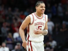 Acuff scende di 36 mentre l’Arkansas tiene a bada Excessive Level per raggiungere Candy 16