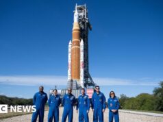 Il razzo lunare Artemis della Nasa torna sulla base per un possibile lancio advert aprile