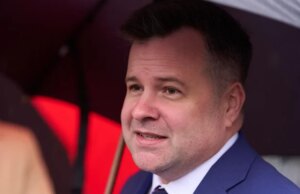 Richiesti dettagli di sicurezza per il funzionario americano che ha chiesto di Lisa Prepare dinner, indaga Adam Schiff