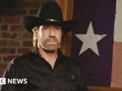 I meme di Chuck Norris erano imbattuti per una generazione di giovani fan