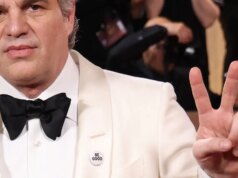 Le celebrità chiedono la chiusura della struttura ICE del Texas e la “nice della reclusione dei minori” in una nuova petizione