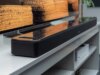 La tua TV ha un suono terribile? Queste soundbar lo aggiorneranno immediatamente