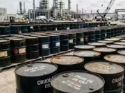 Il petrolio globale raggiunge i 105 dollari al barile: i prezzi della benzina negli Emirati Arabi Uniti potrebbero salire a 3,80-4 Dh al litro advert aprile?