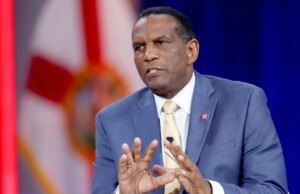 Il deputato repubblicano Burgess Owens si ritirerà dal Congresso al termine del mandato