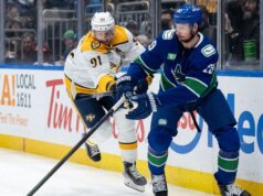 I Canucks tornano tardi per battere i Predators nella sparatoria