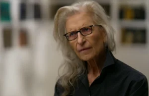 Annie Leibovitz condivide i momenti in cui ha fotografato alcune delle donne più influenti del mondo