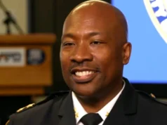 L’eroe dell’ufficiale della polizia di New York che ha inseguito il sospetto della bomba aveva un solo pensiero: "Cattura il cattivo"