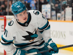 Celebrini segna 100 punti mentre gli Sharks battono i Blues vincendo a positive partita