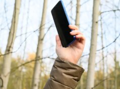 9 modi per smettere di interrompere le chiamate senza acquistare un telefono nuovo di zecca