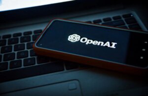 OpenAI anticipa il lancio del modello AI GPT-5.4 appena un giorno dopo il rilascio istantaneo di GPT-5.3