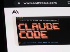 Il codice sorgente del codice Claude di Anthropic viene divulgato nel momento esatto sbagliato