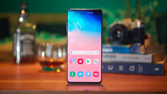cnet-prime-day-2019-0005-samsung-galaxy-10.jpg