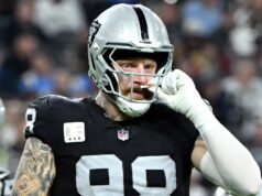 Rapporti: I Ravens acquisiranno i Raiders DE Maxx Crosby