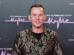 Nihal Arthanayake mette in guardia contro la “frenesia alimentare” per Scott Mills