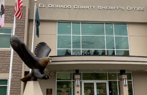 Le sparatorie in California lasciano feriti 2 deputati e un lavoratore dei servizi pubblici; sparato anche il sospettato: funzionari