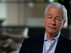 Jamie Dimon afferma che l’intelligenza artificiale ridurrà la settimana lavorativa a 3,5 giorni e curerà il cancro