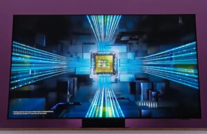 Il Samsung S95F OLED è uno dei nostri televisori con le valutazioni più alte e ha uno sconto di $ 800 su Amazon