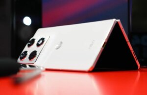 Motorola Razr Fold pratico: batte Samsung e Google Pixel in modo notevole