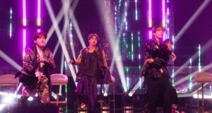 I membri dei BTS lottano con il ritorno dopo il servizio militare nel documentario