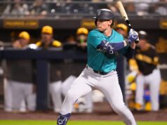 Rapporto: Colt Emerson, potenziale cliente dei High Mariners, firma un contratto document da 95 milioni di dollari