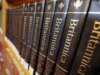 Enciclopedia Britannica e Merriam-Webster Sue OpenAI