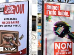 Gli svizzeri voteranno sulla proposta della destra di tagliare il canone per l’emittente pubblica