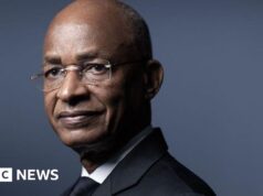 Il chief dell’opposizione guineana sollecita la “resistenza diretta” dopo lo scioglimento di 40 partiti