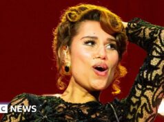 Raye esce con il suo nuovo album, This Music Could Include Hope