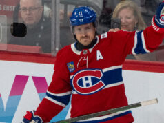 Brendan Gallagher dei Canadiens riceve una standing ovation nella 900esima partita della NHL