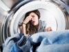 Ecco cosa causa l’odore nella lavatrice (e come eliminarlo)