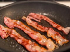 Ho provato a cucinare la pancetta in 3 modi. Si scopre che ho sbagliato tutto