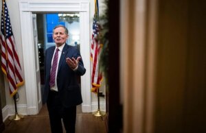 Il senatore GOP Steve Daines del Montana non cercherà la rielezione
