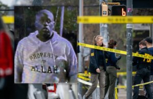 Un uomo armato di Austin ha aggredito una donna nello stabilimento Tesla a dicembre, sostiene la causa