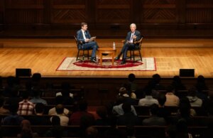 Powell della Fed cube agli studenti di non disperare nonostante il mercato del lavoro difficile