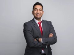 Il tormentato capo dei vaccini della FDA dell’amministrazione Trump se ne va – di nuovo