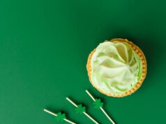 Offerte per il giorno di San Patrizio 2026: ottieni cibo gratuito da Krispy Kreme, 7-Eleven, Burger King e altri