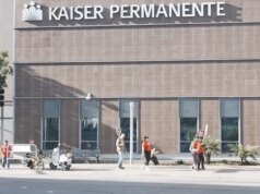 I terapisti umani hanno scioperato per protestare contro i consulenti dell’intelligenza artificiale che li sostituivano