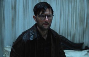 Recensione di Hokum: ho urlato fino a diventare rauco davanti al nuovo movie horror di Adam Scott