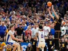 L’Iowa colpisce la tripla negli ultimi secondi per stordire la Florida